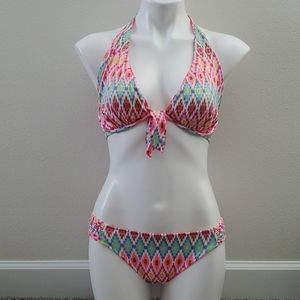 VS - Knockout Bikini - 36D top, Med - Bottom